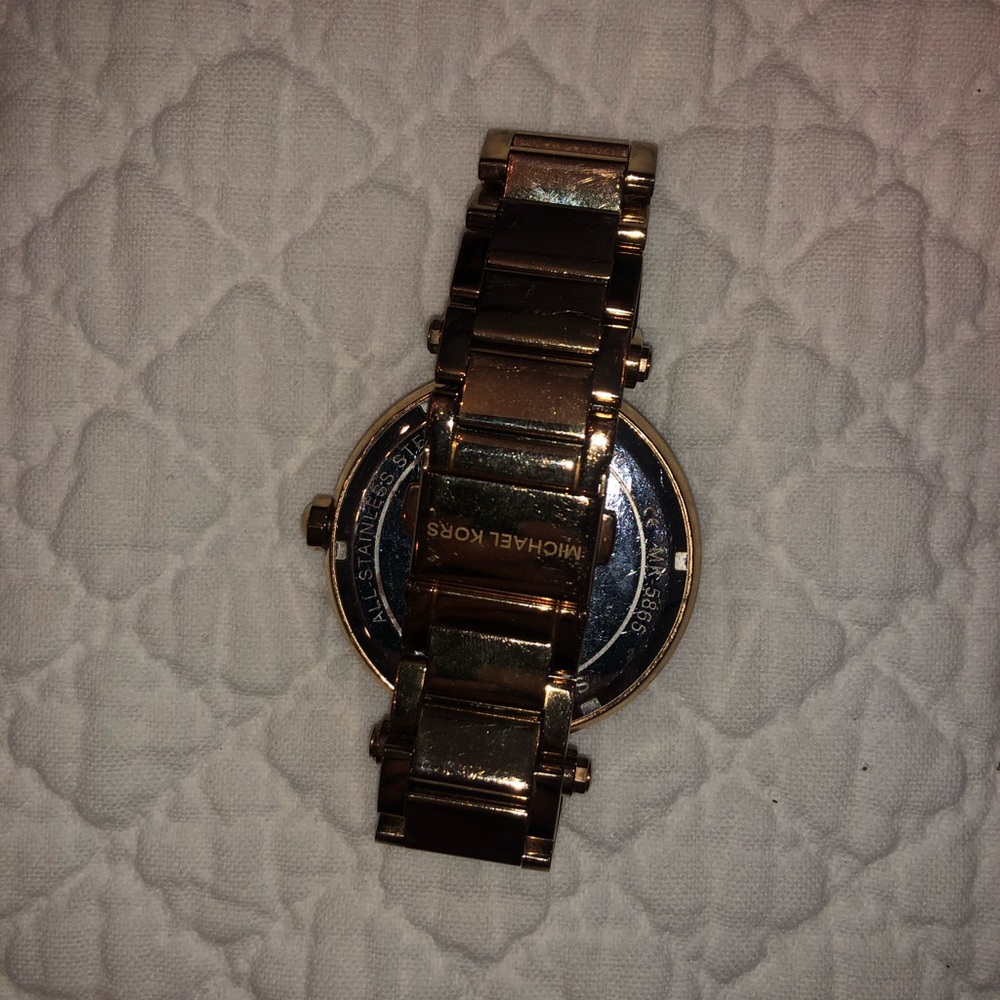 Michael Kors watch - Picture 3 of 4